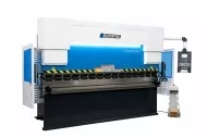 Dobradeira Hidr�ulica NC - EURO 135x3200
